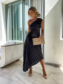 Felicity Maxi Dress | One-Shoulder Pleated Floral Design
